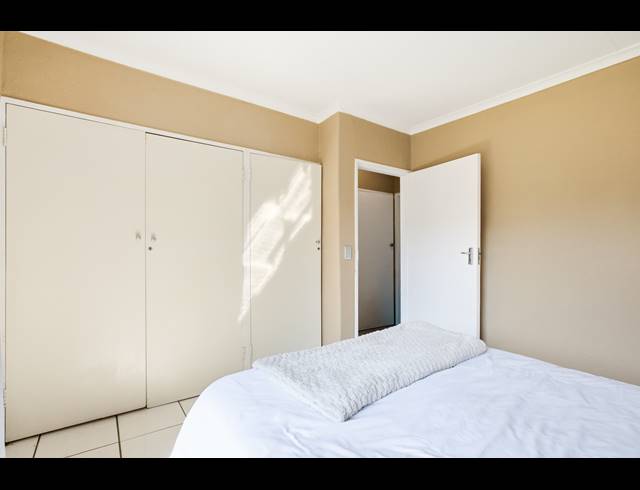 2 BEDROOM CLUSTER FOR SALE IN MAGALIESSIG